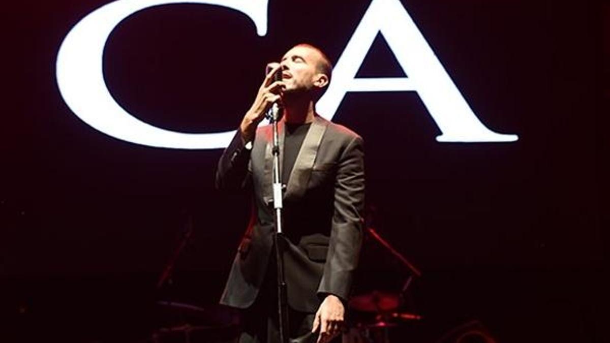 Cem Adrian ile açıkhava romantizmi!