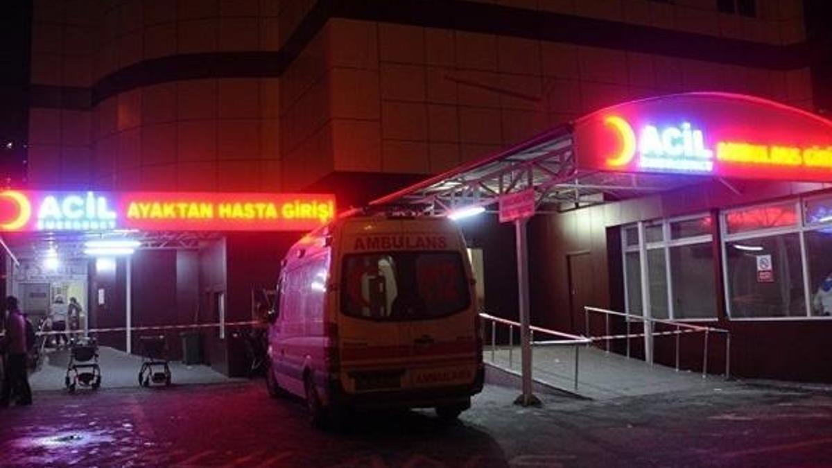 Diyarbakır'da çok sayıda öğrenci hastaneye kaldırıldı