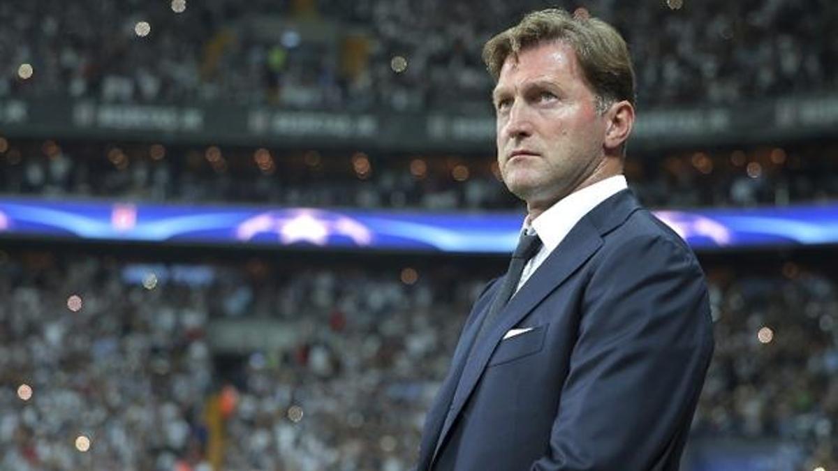 Hasenhüttl: "Atmosfere yenildik"