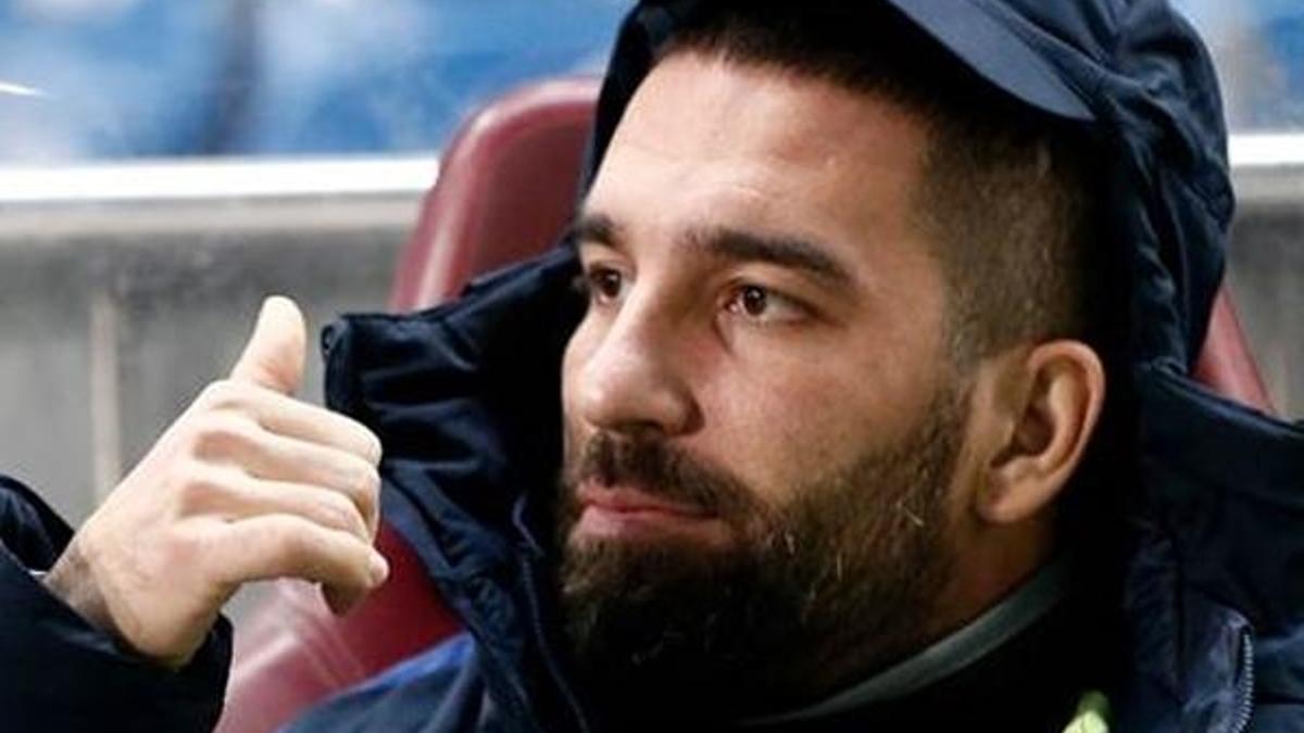 Arda Turan'ı bu sefer sildi!
