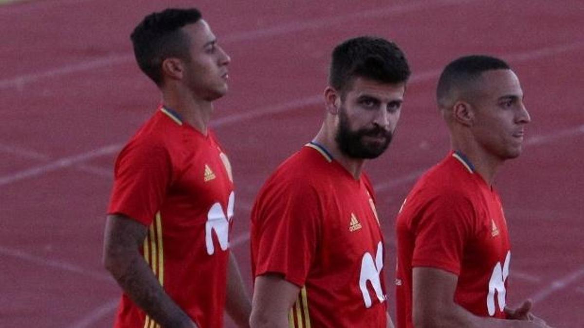 Pique'ye büyük şok!