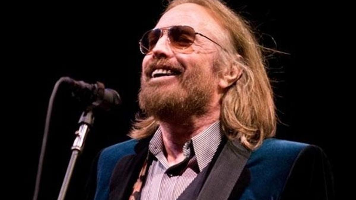Ünlü rock yıldızı Tom Petty öldü iddiası