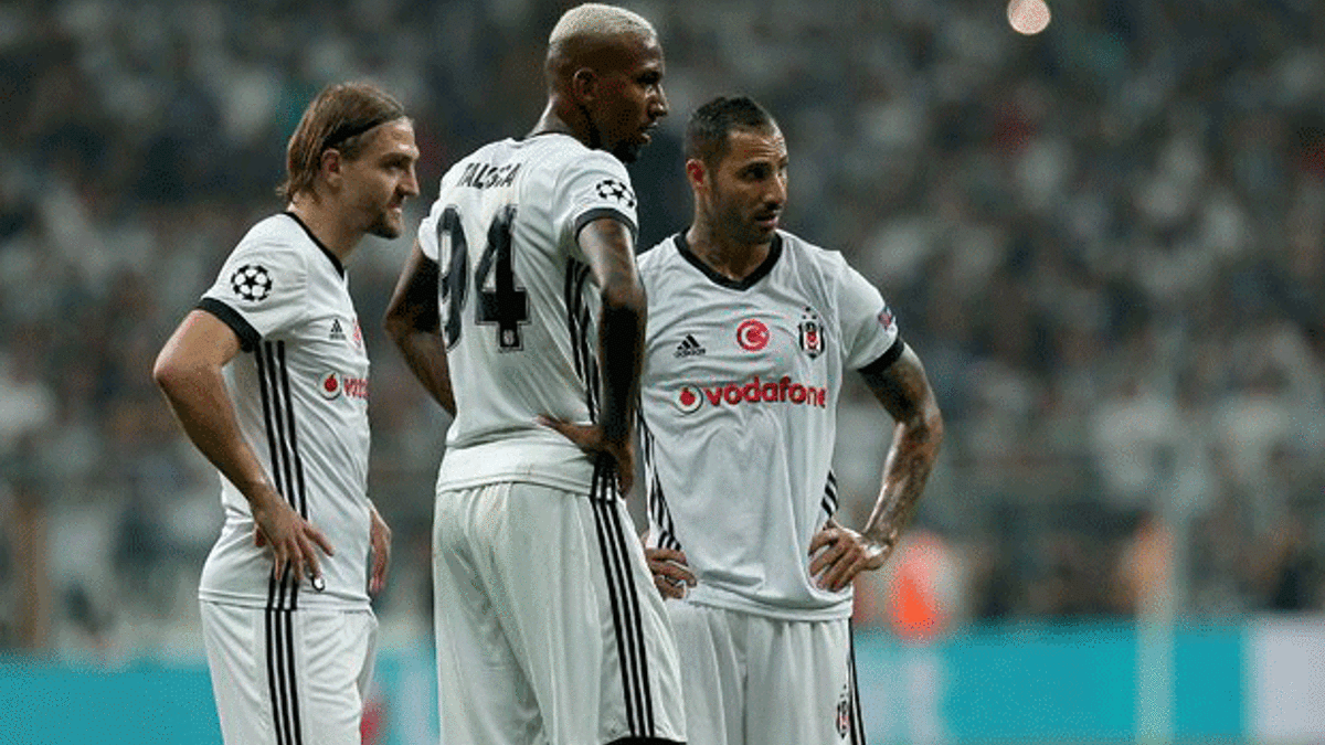 Caner Erkin'in menajerinden flaş açıklama