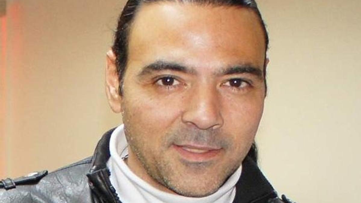 Ozan Orhon kimdir?
