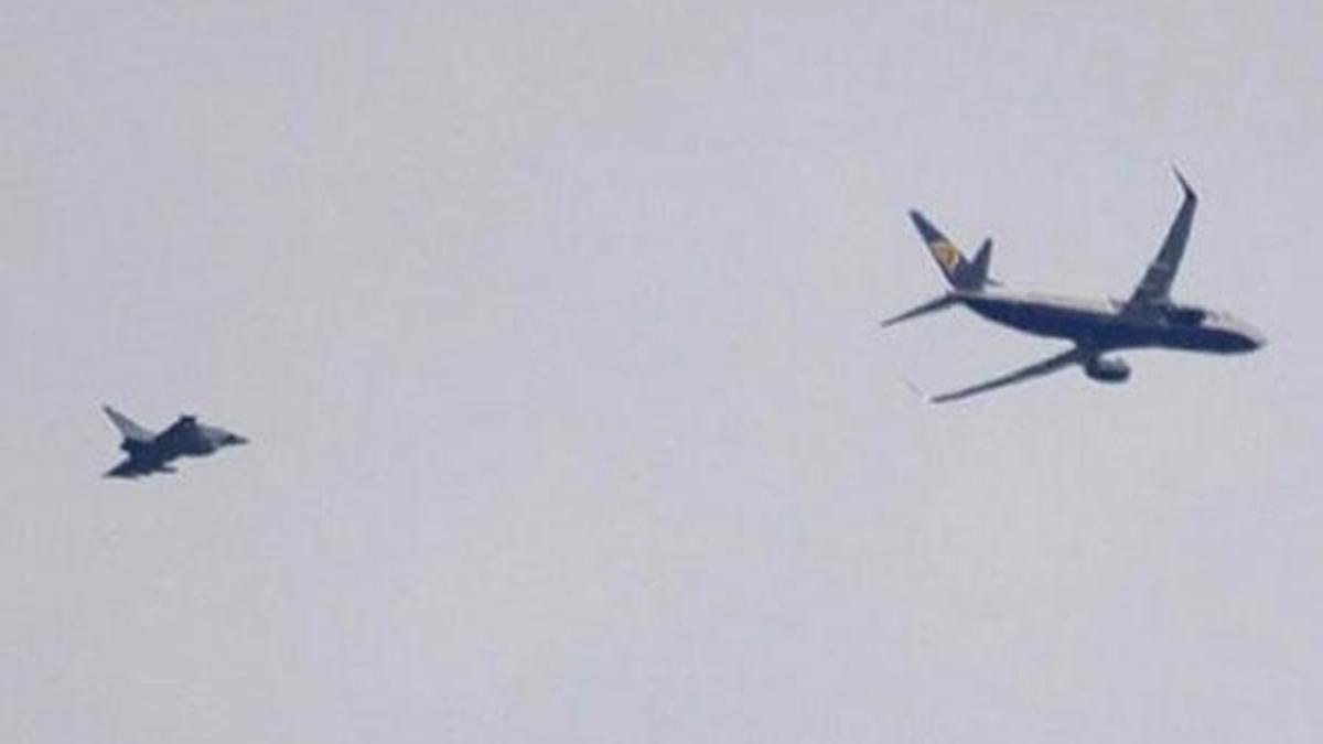 Havada bomba paniği! Savaş jetleri havalandı