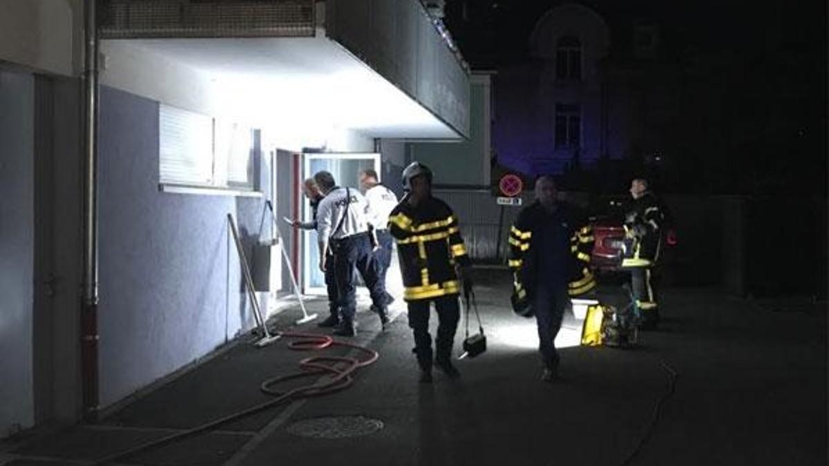 Türkler'in yaşadığı mahellede el yapımı bomba patladı