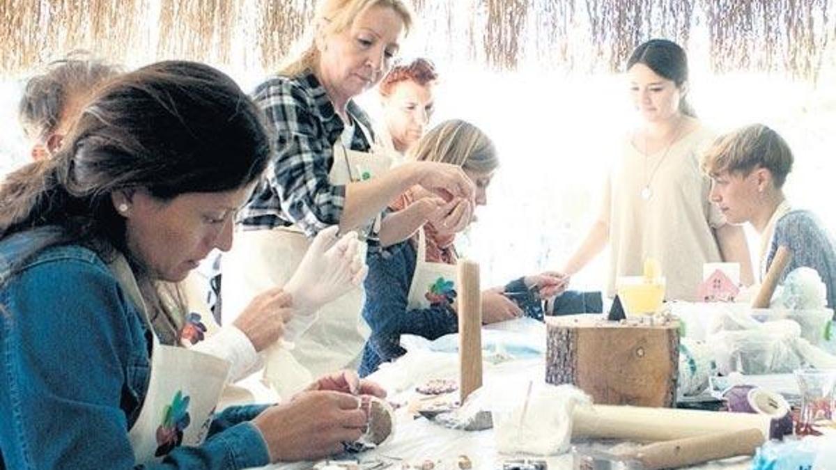 Sanat ile Alaçatı’ya sahip çıkıyoruz