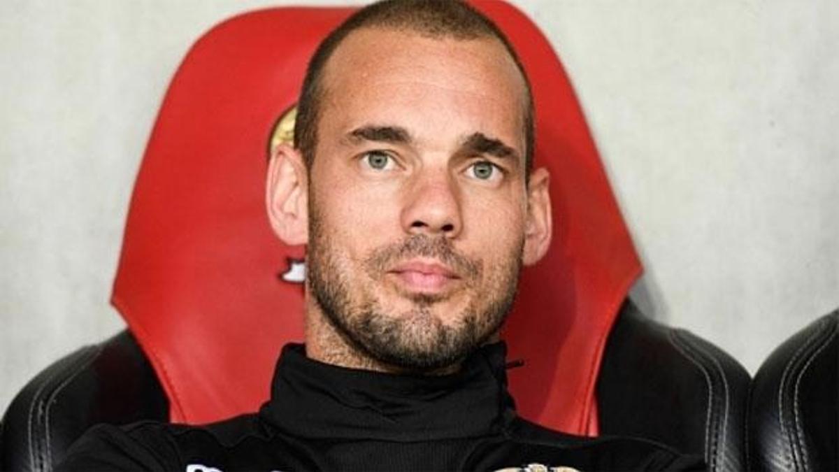 Sneijder'in menajerinden sürpriz teklif