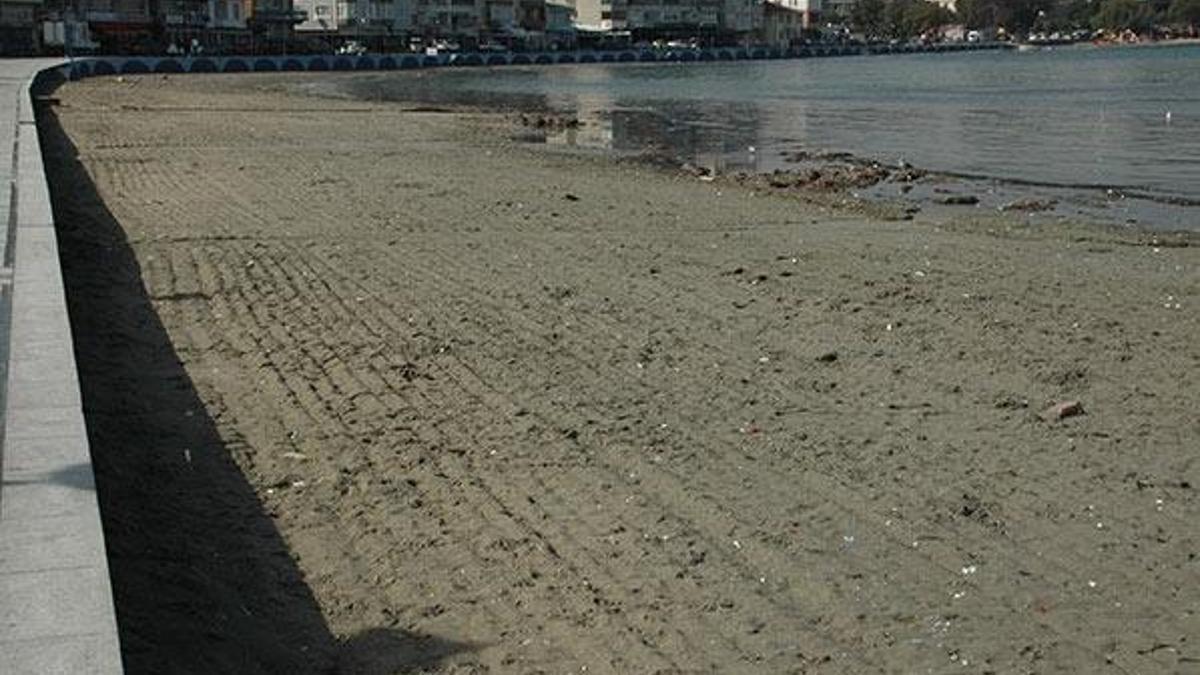 Tekirdağ'da deniz 5 metre çekildi