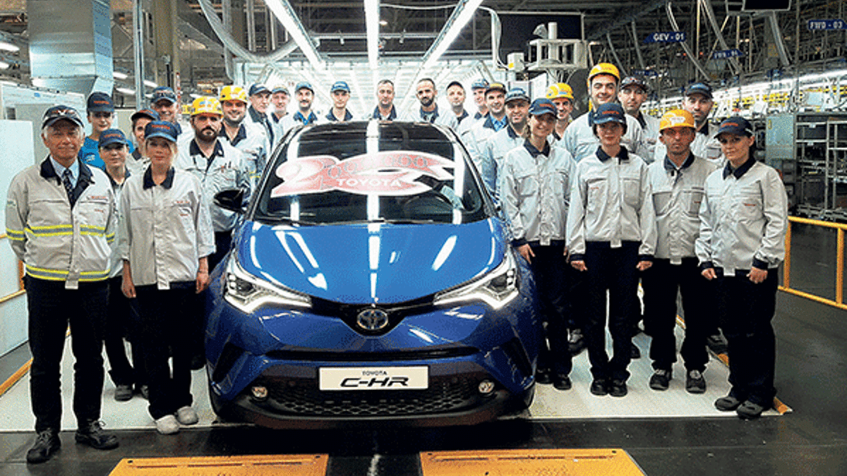 2 milyonuncu Sakaryalı Toyota