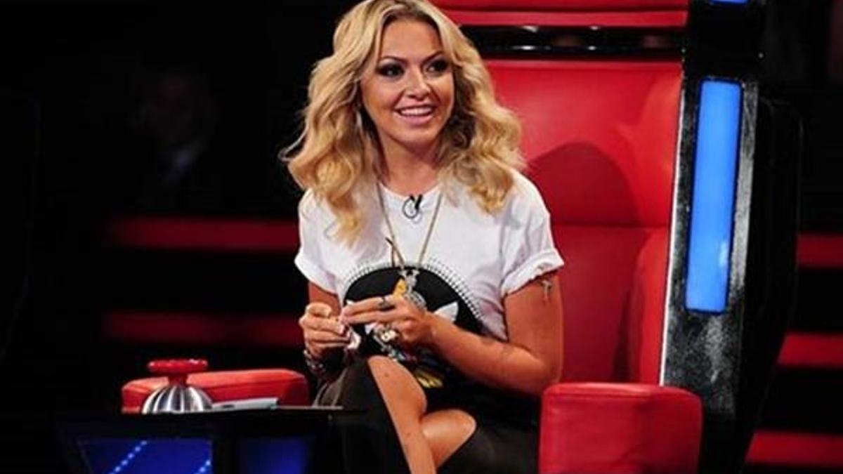 Hadise 'Üfle üfle yanıyorum' deyince...