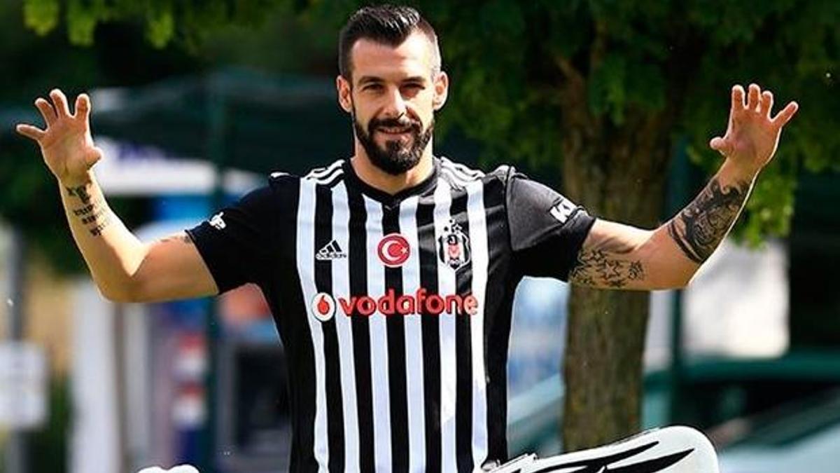Alvaro Negredo: Goller de şampiyonluk da gelecek