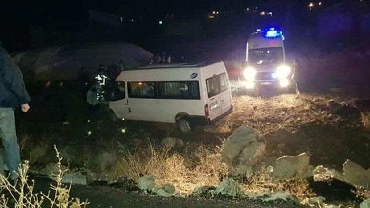 Düğün dönüşü feci kaza: 21 yaralı