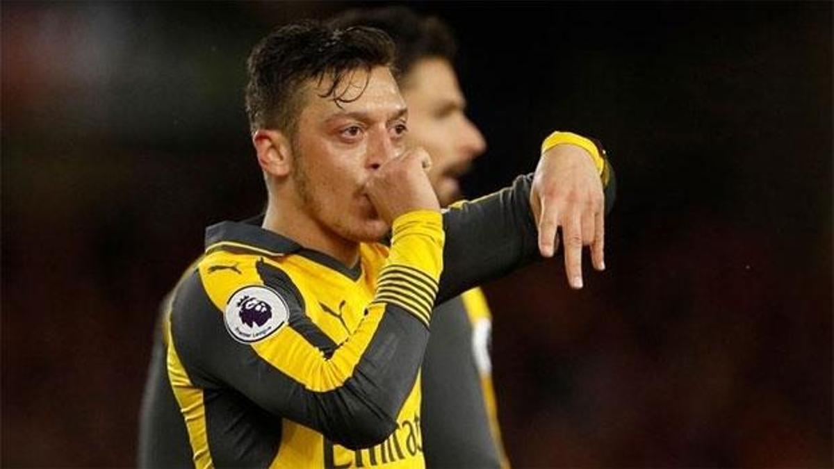 Mesut Özil'de flaş gelişme! "Ocak'ta görüşürüz..."