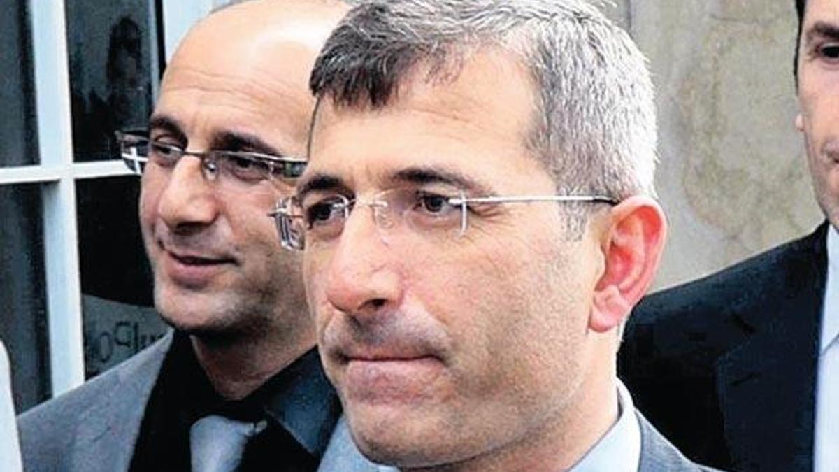 Neredeyse halife yerine konulmuş!