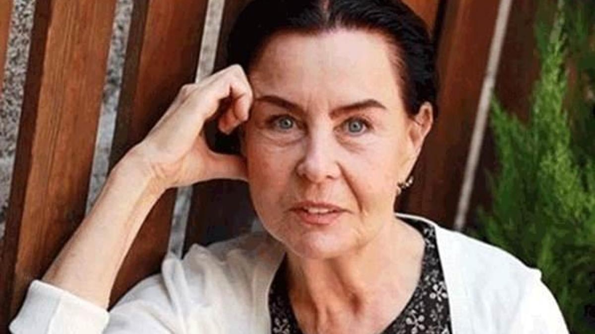 Fatma Girik: Yaşar Alptekin akıldan noksan!