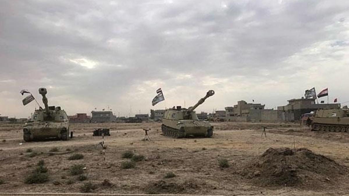 Kerkük'te askeri gerilim! Barzani ısrar ediyor