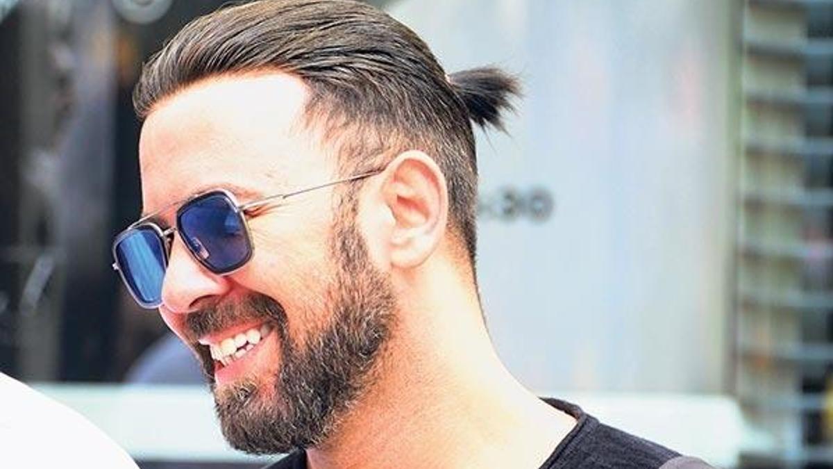 Berksan saç ektirdi