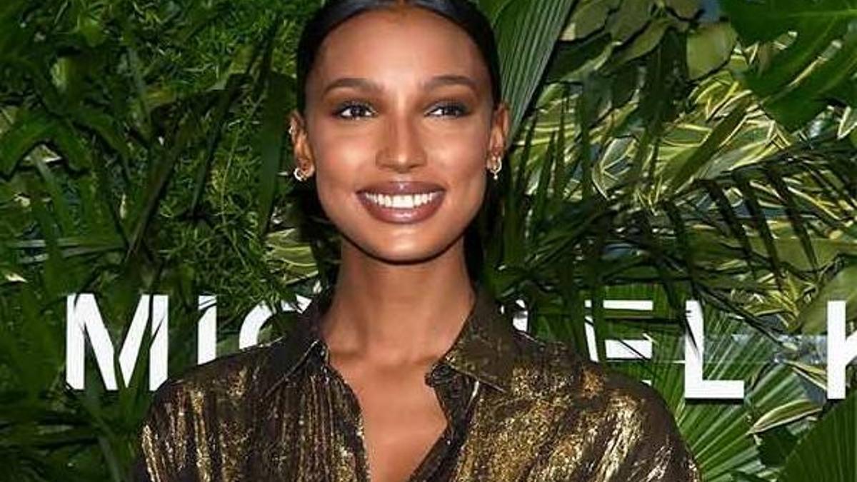 Jasmine Tookes herkesi büyüledi!