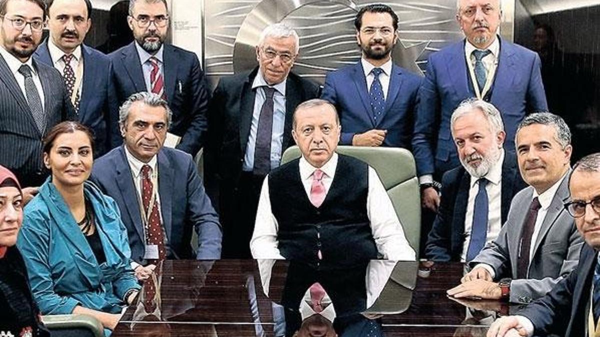 İstifa etmezlerse neticesi ağır olur!