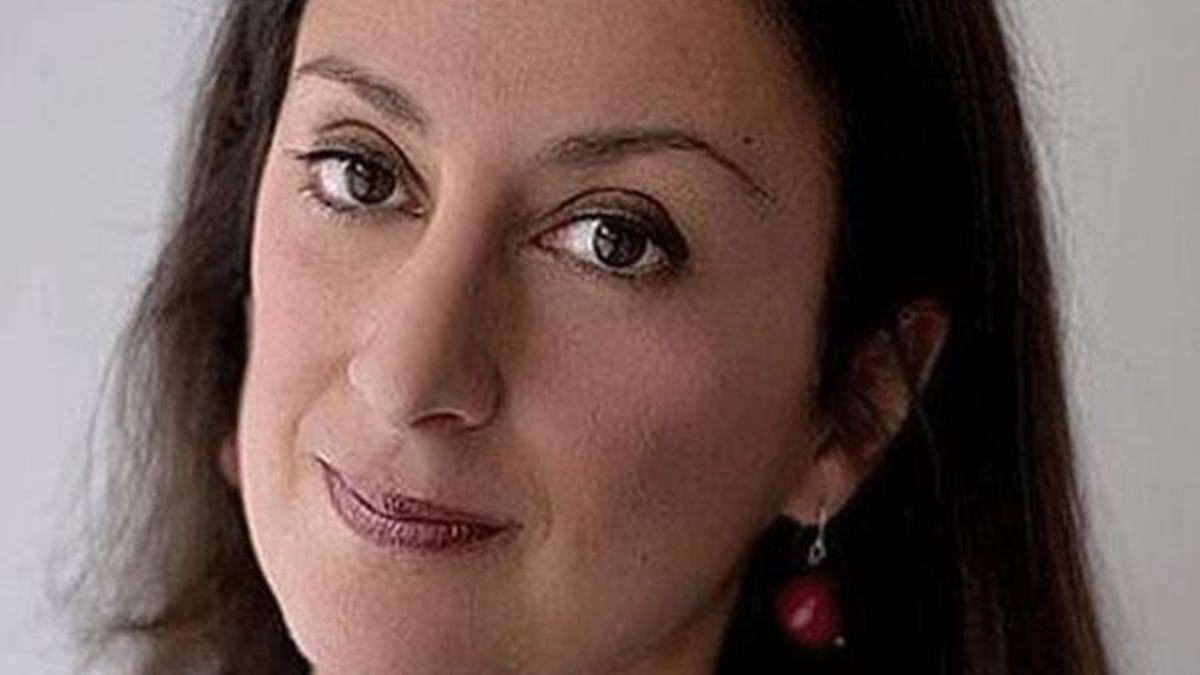 Öldürülen gazetecinin köşesi boş bırakıldı!