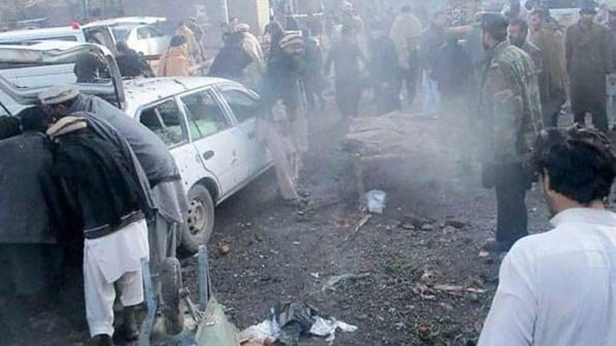 IŞİD ve Taliban saldırılarında 200 Afgan öldü