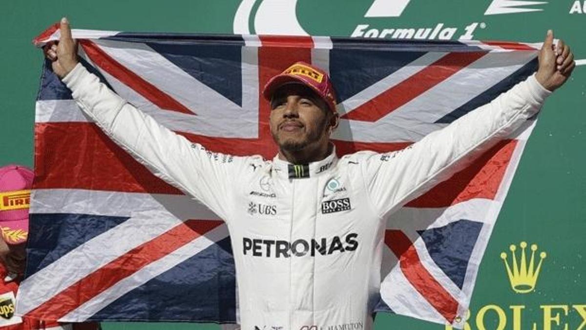 Hamilton şampiyonluğa yaklaştı