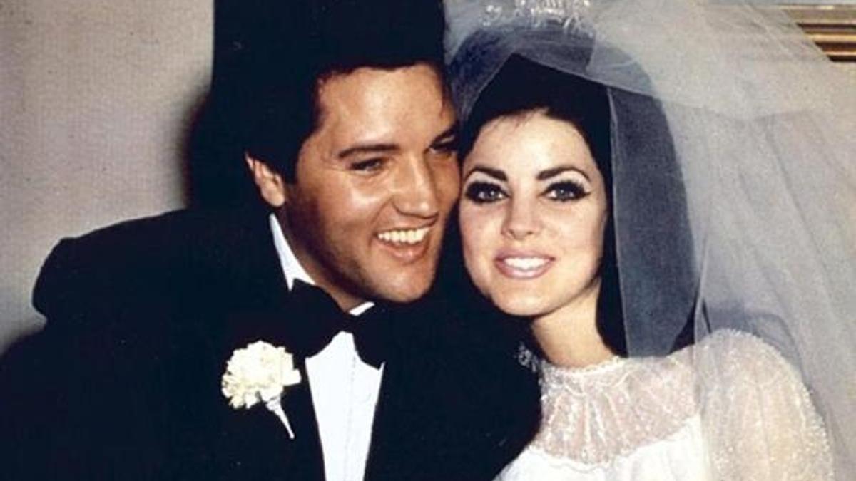 Presley 40 yıllık tarikatını bıraktı!