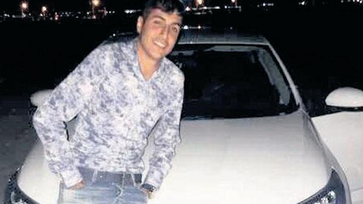 Aracına binerken saldırıya uğradı