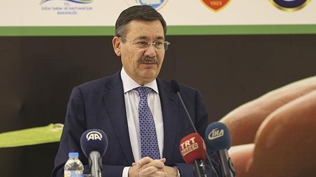 Melih Gökçek istifa edeceği tarihi açıkladı