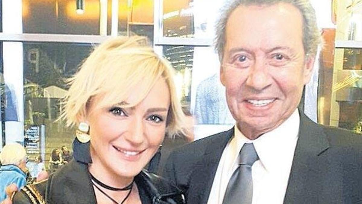 Hocasını görünce heyecanlandı!