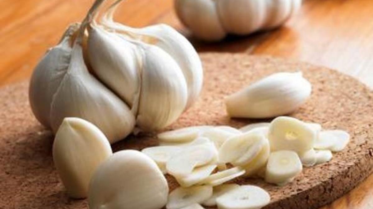 Bir baş Çin sarımsağı bir diş Taşköprü etmez
