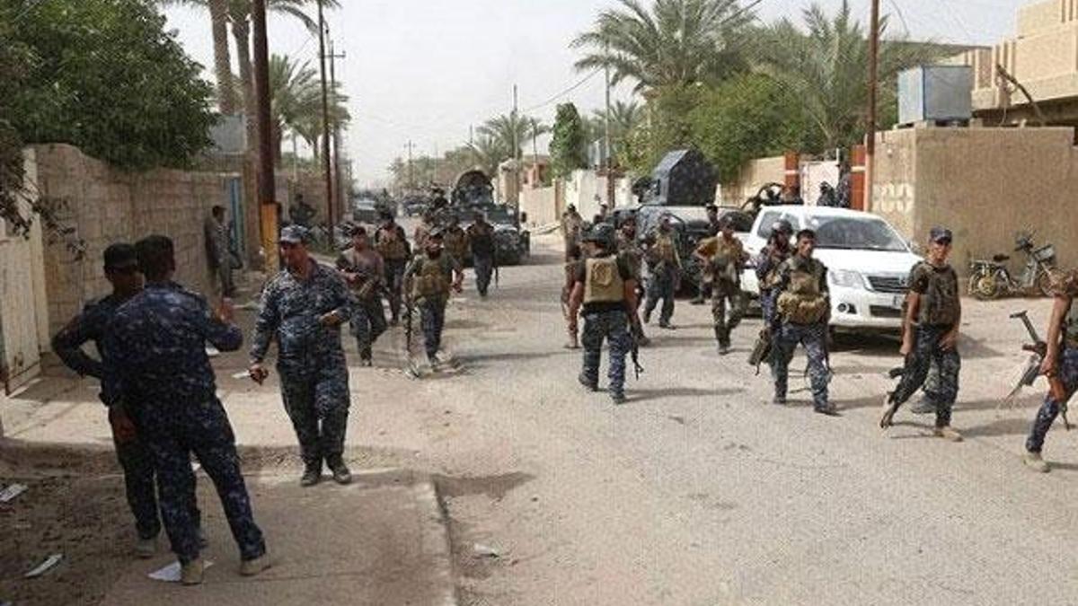Irak güçleri DEAŞ'ın son kalesini geri aldı
