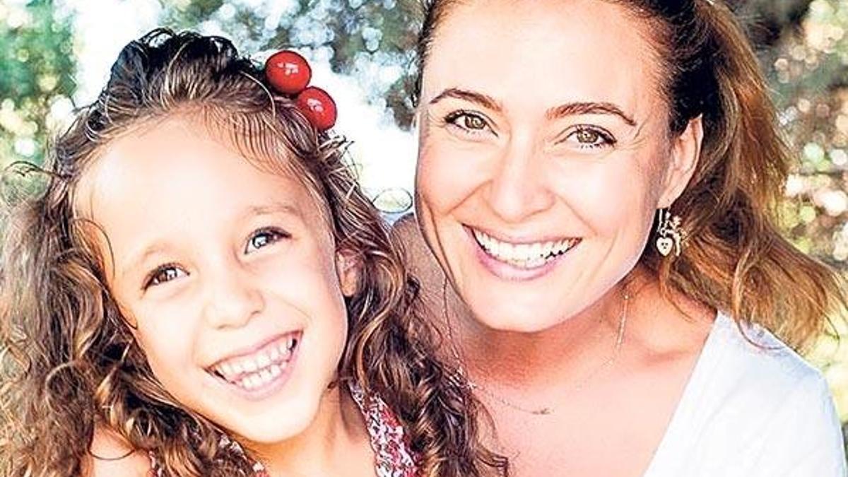 Sen benim kahraman kızımsın