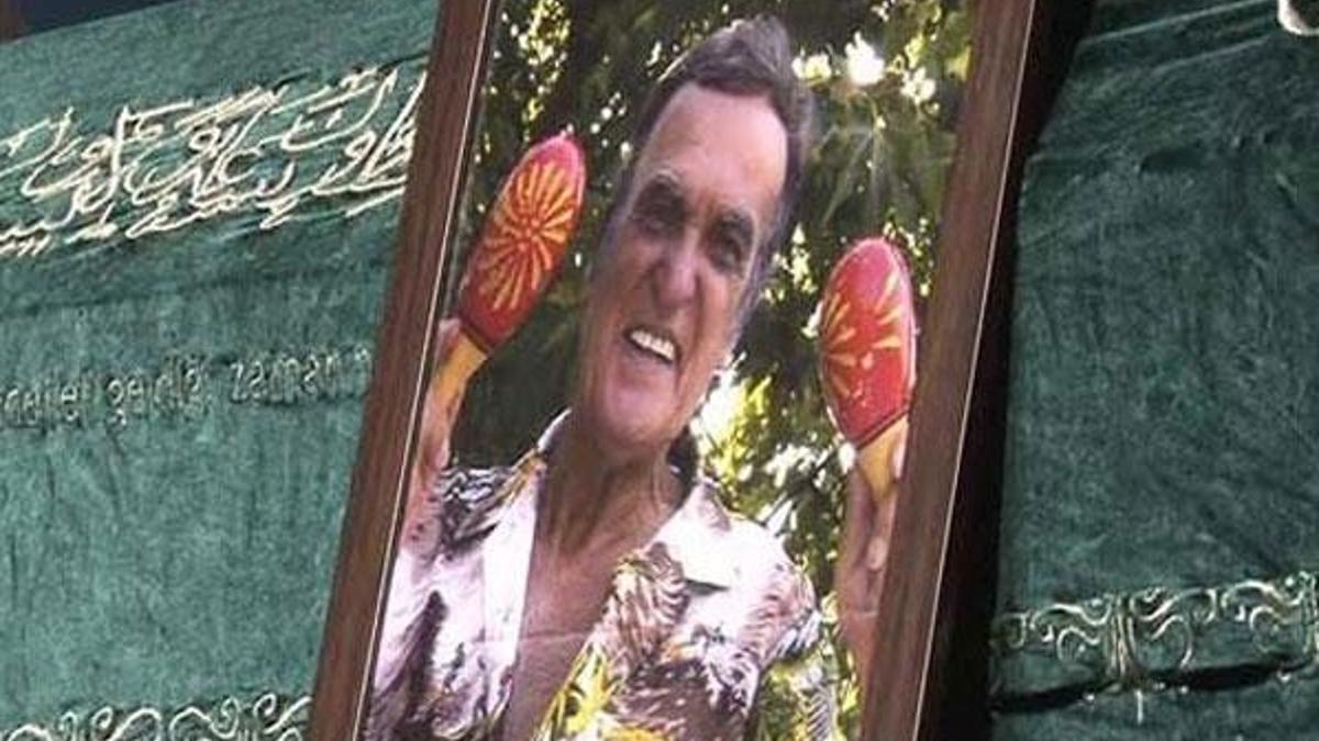 Sanatçı Metin Ersoy son yolculuğuna uğurlandı