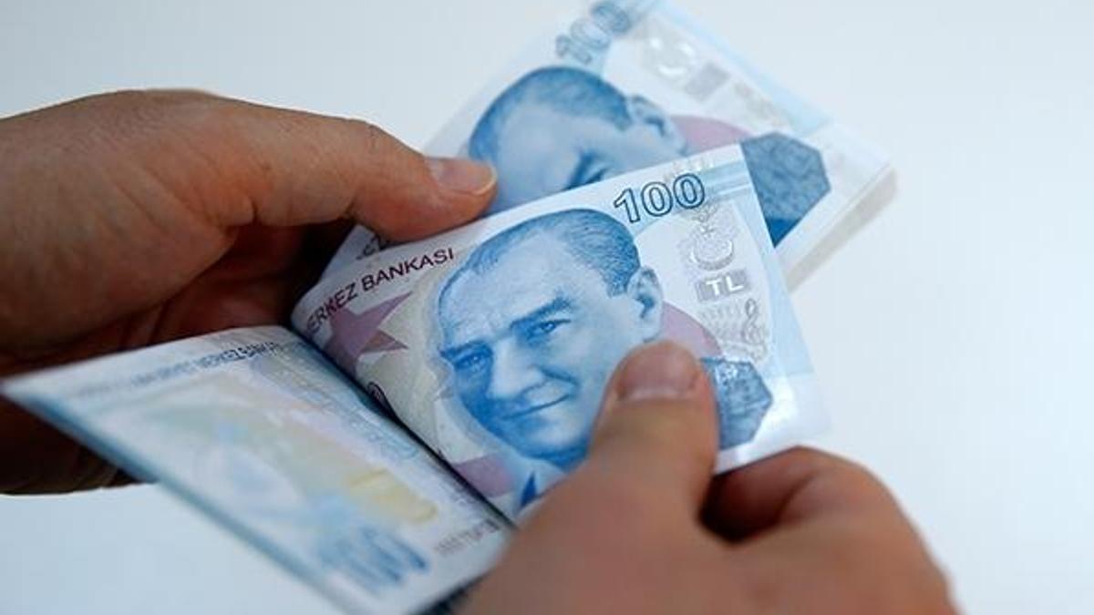 Yeni emekliler dikkat! 100 lira...