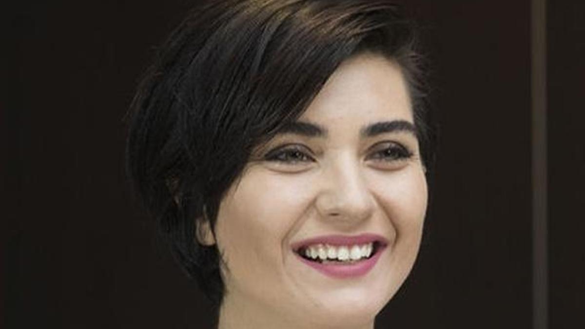 Tuba Büyüküstün ile Umut Evirgen evleniyor!