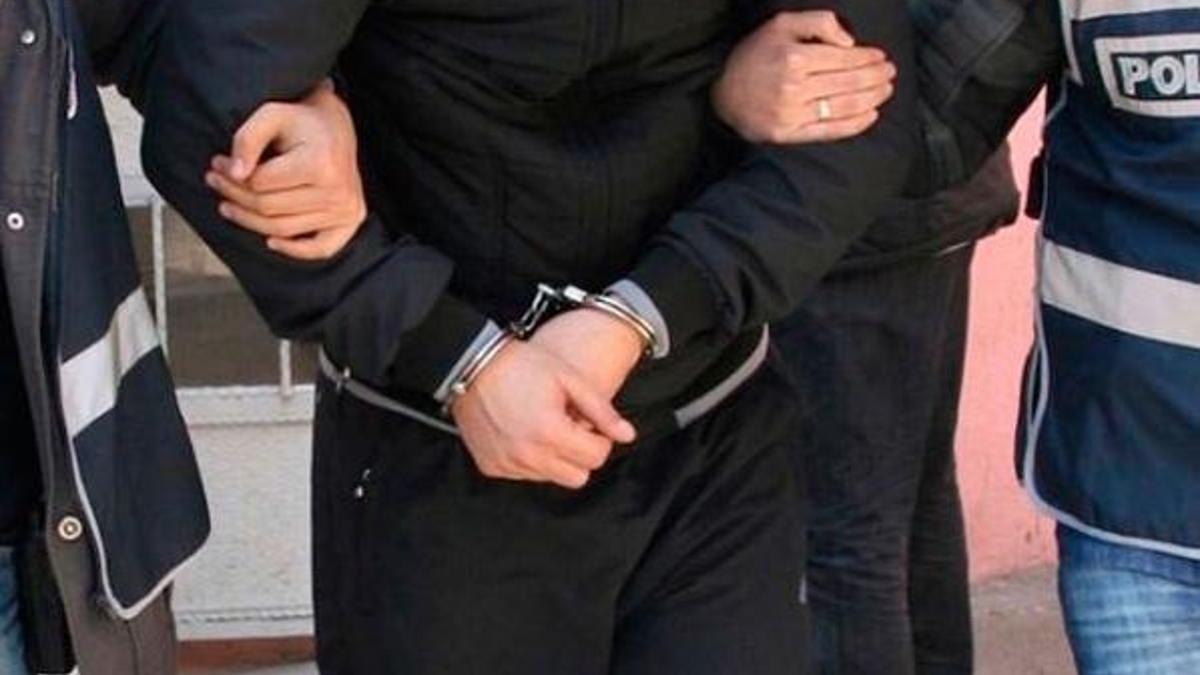 13 ilde FETÖ'nün TSK yapılanmasına operasyon: 23 gözaltı