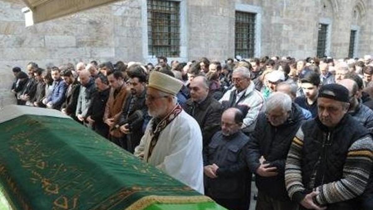 Cem Korkmaz'ın cenazesinde gözler onları aradı ama...