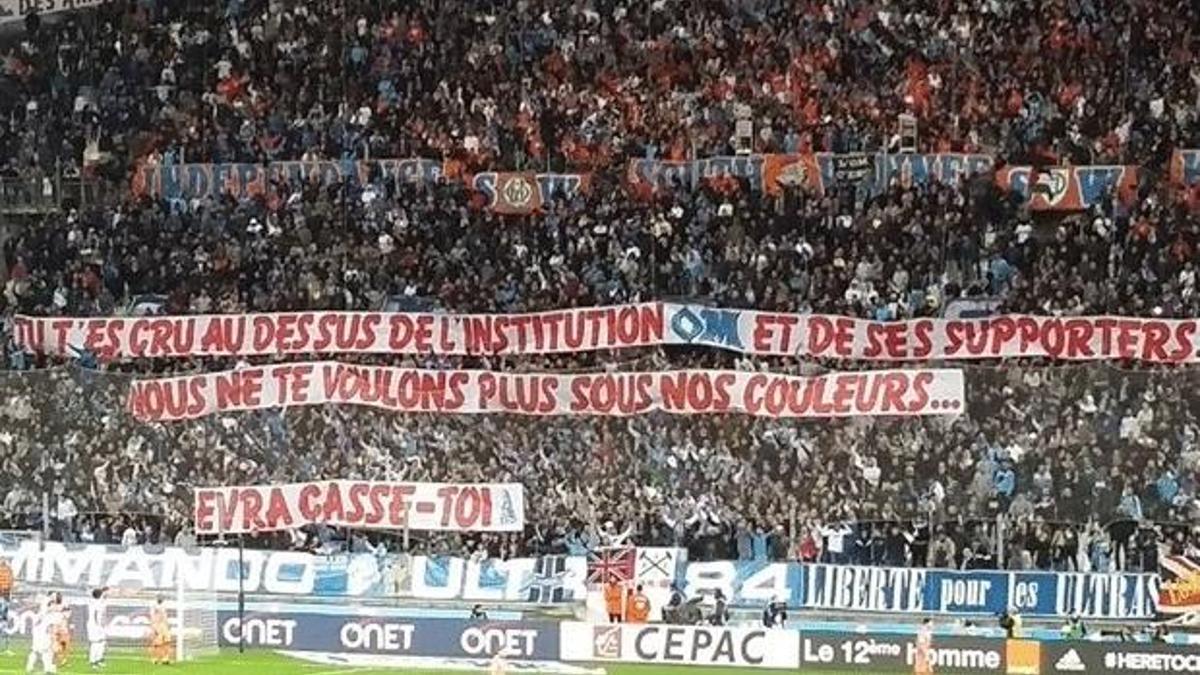 Taraftardan sert tepki! Defol...