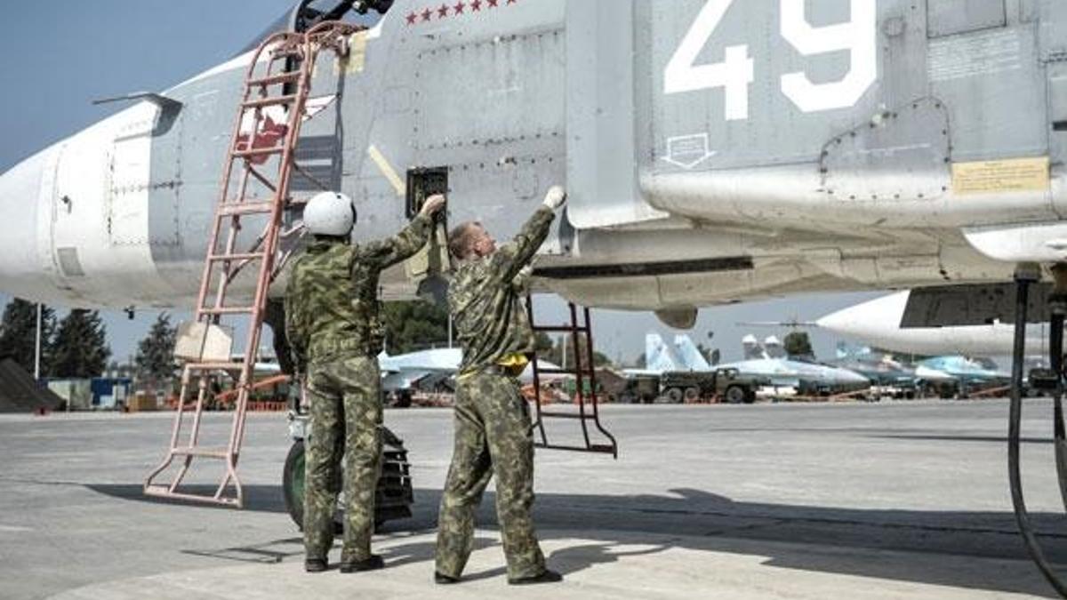 Rusya: Suriye’deki iki üssümüz IŞİD’den sonra da kalabilir