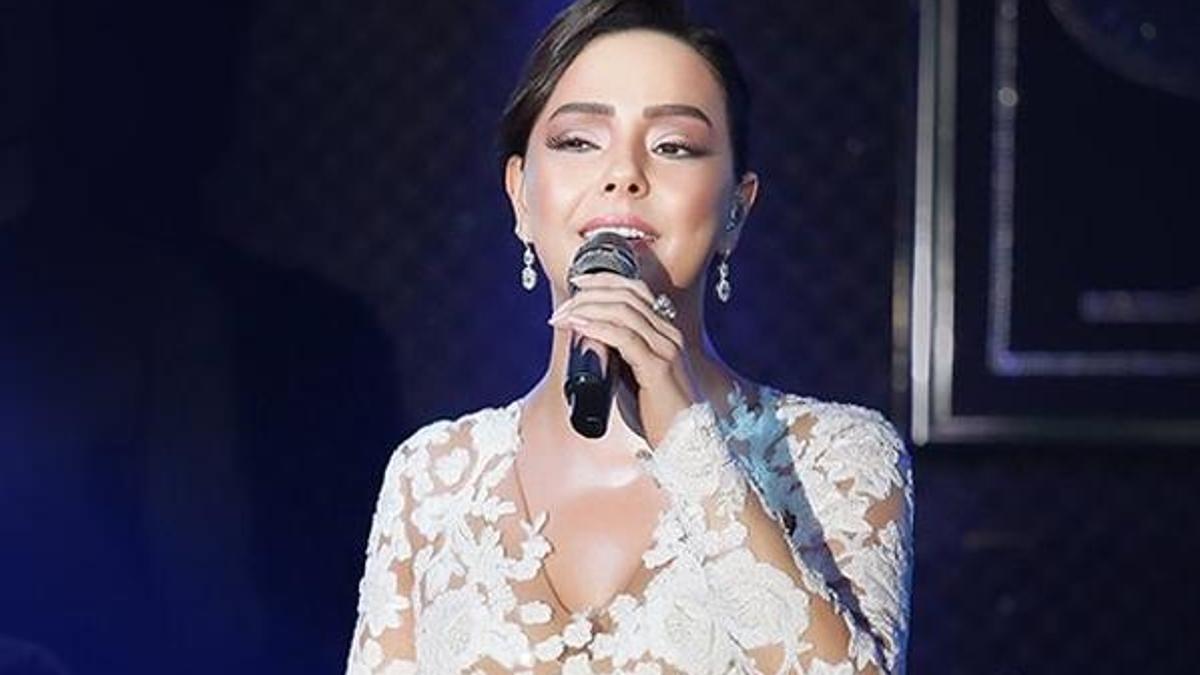 Ebru Gündeş yine mest etti!