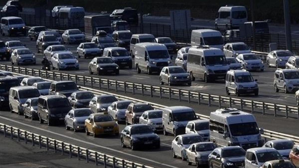 İstanbul'da Pazar günü bu yollara dikkat!