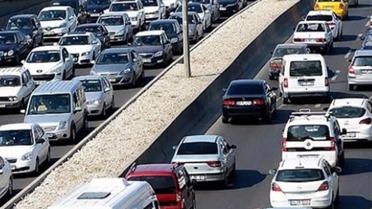 İstanbul'da bazı yollar trafiğe kapatılacak