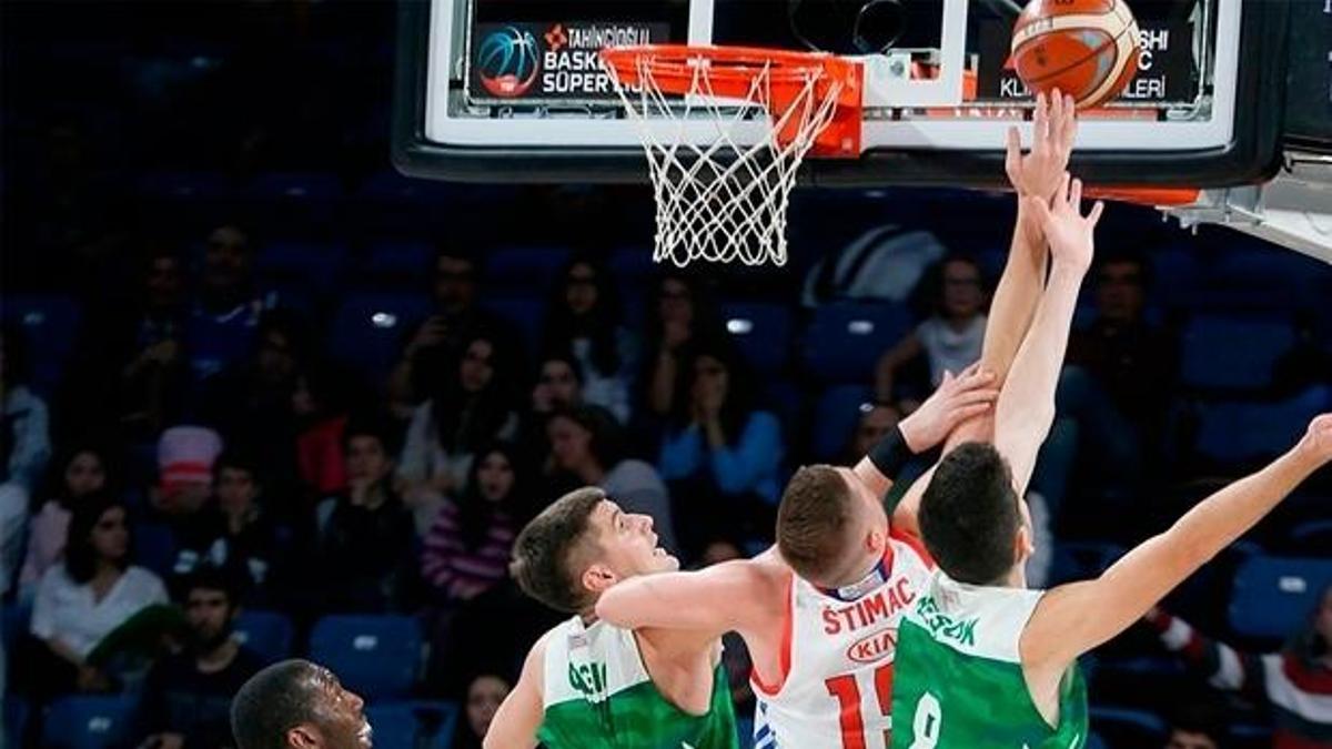 Anadolu Efes son nefeste kazandı!