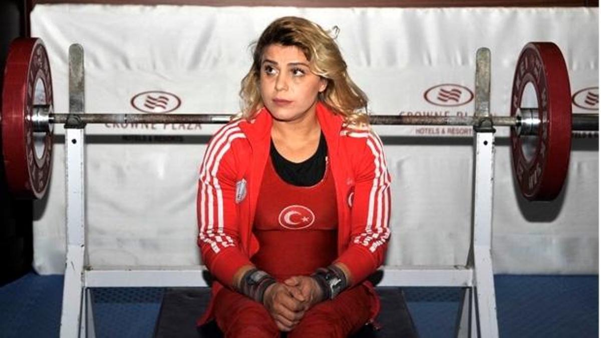 Engeller ona hafif geliyor!
