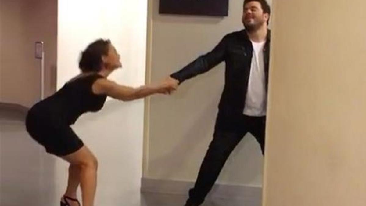 Hülya Avşar'ın zor anları! Eser Yenenler...