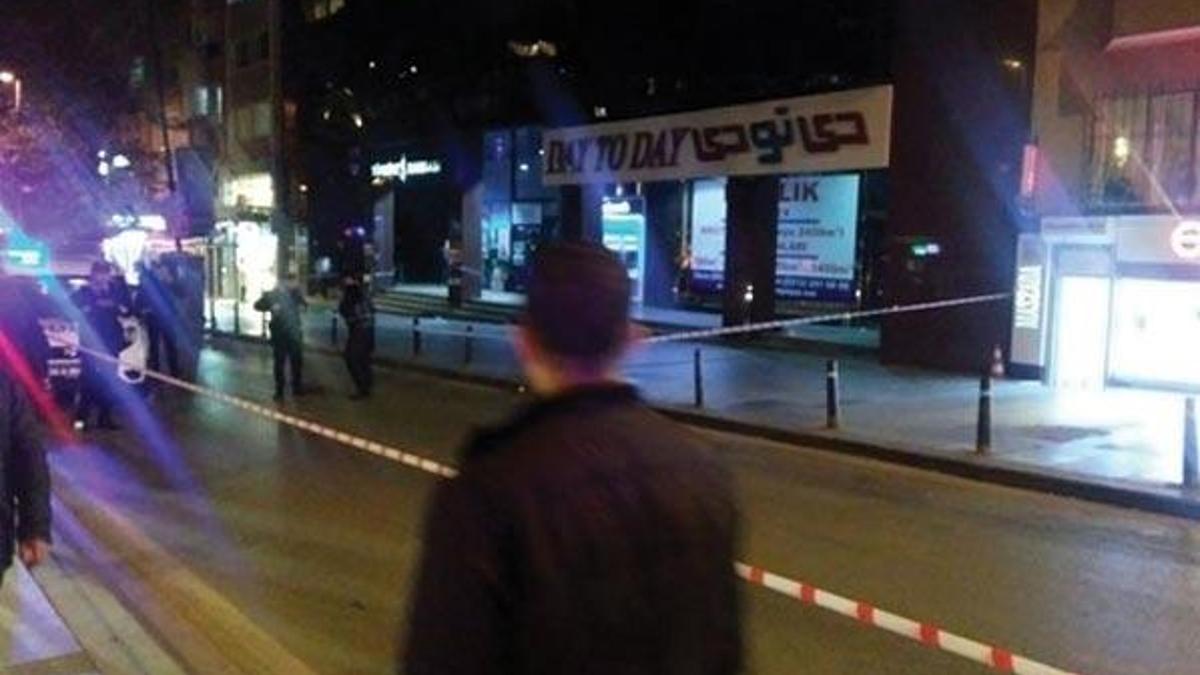 İstanbul'da şüpheli paket alarmı!