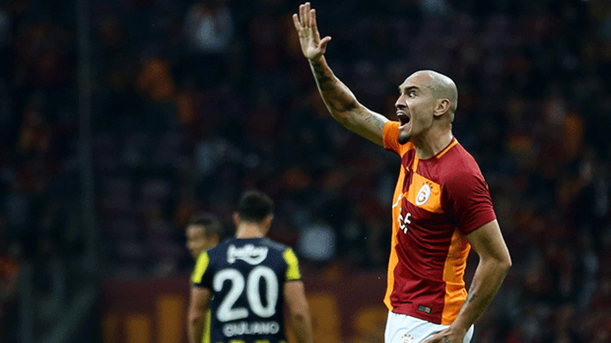 Maicon ve eşi Galatasaray'ı kafasına koymuş