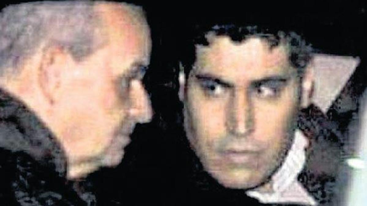 O polisin eşi de gözaltına alındı
